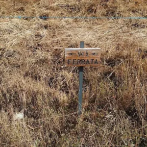 Aproximación de la Ferrata Flores y lanugas de Arbás