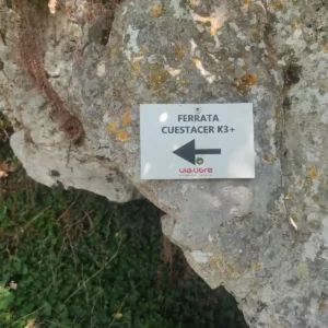 Ferrata Cuestacer Silanes cartel acceso a ferrata 1